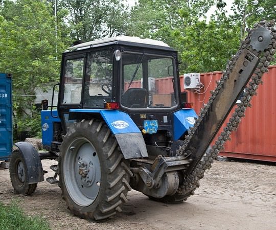 Траншеекопатель в аренду в Троицке (Челябинская область) и  Челябинской области
